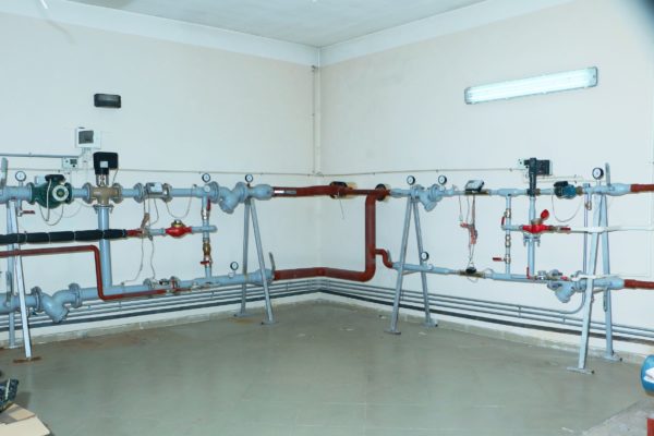 Индивидуальный тепловой пункт и пожарная станция в жилом доме по ул. Токтогула, 140